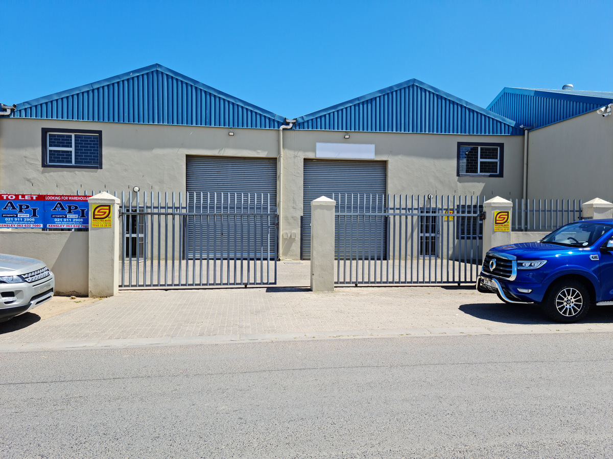 To Let commercial Property for Rent in George Park Western Cape